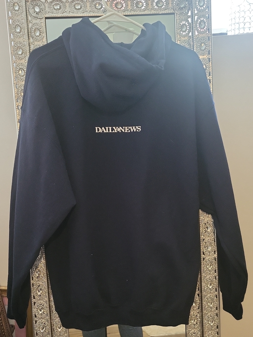 Navy Blue New York Yankees Hoodie With Front Logo - Unisex - Picture 2 of 2